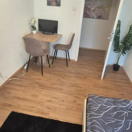 Apartment Monteurunterkunft In - Horststr 14 Egl *